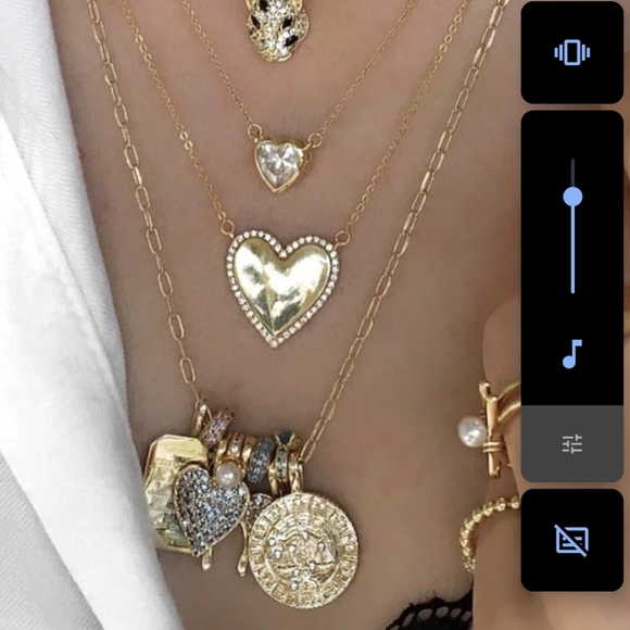 NEW Melinda Maria Gold Rhinestone Heart Necklacin - Picture 5 of 8